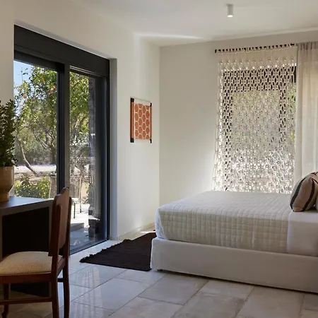 Citrus Grove Luxury Villa Skaleta