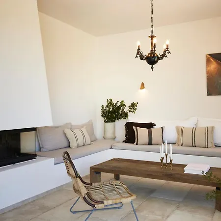 Citrus Grove Luxury Villa *